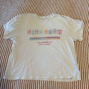 Re/Done Side Show Graphic Tee